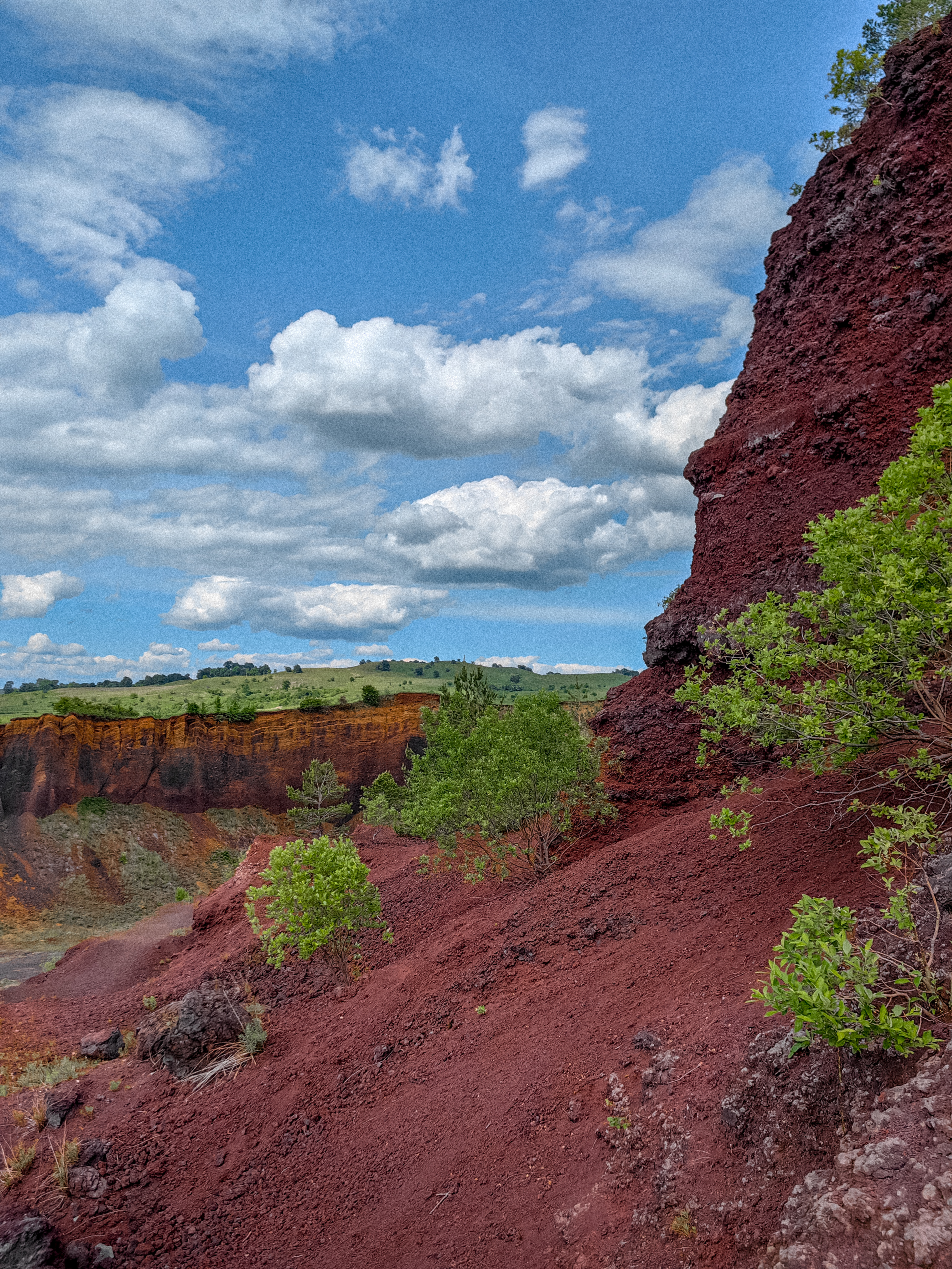 Vulcan Racos Discover Racoș Volcano, Emerald Lake, and Basalt Columns in Romania ...