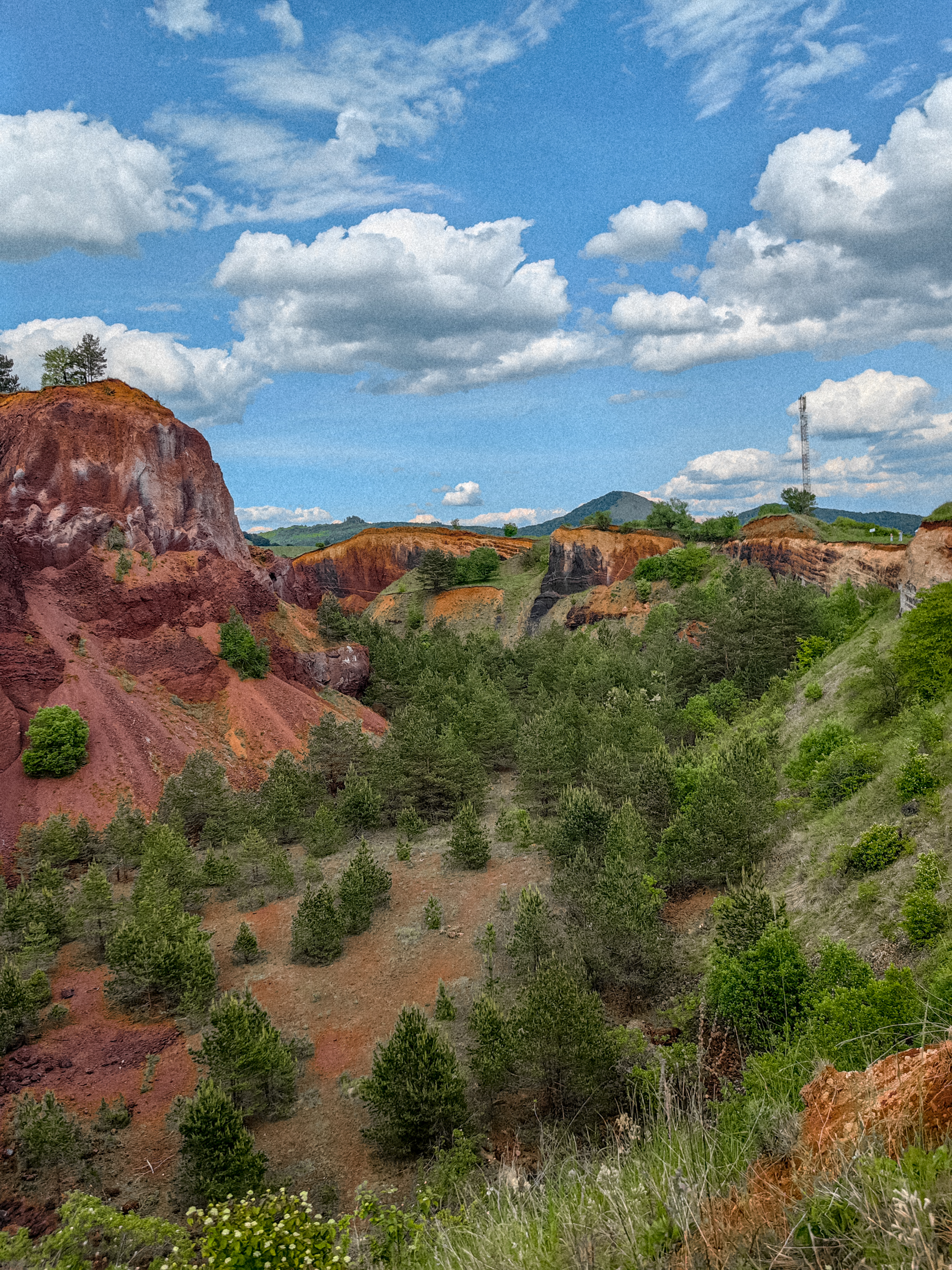 Irinel Racos Discover Racoș Volcano, Emerald Lake, and Basalt Columns in Romania ...